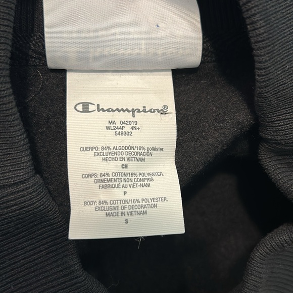 Champion Reverse Weave Polka Dot Crop Length Sweatshirt - Picture 11 of 11